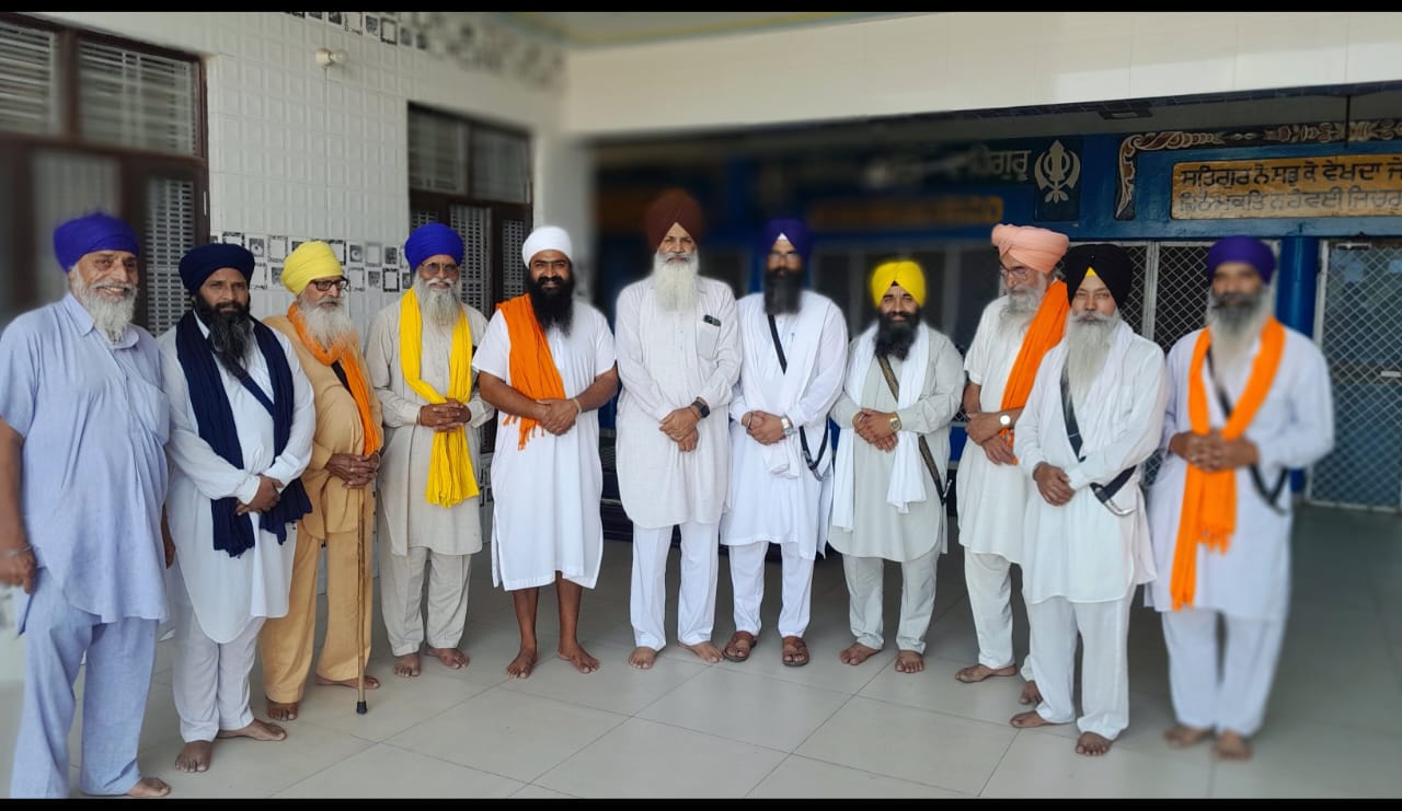 A religious gathering was organized in Dera Bishnupuri Nangal Khurd to commemorate the annual memory of Mahant Ram Singh Ji and Sant Baba Man Singh Ji.